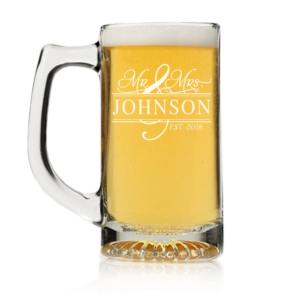 Personalized Mr. and Mrs. Beer Mug Glass, Custom Beer glass,Personalized Beer Glass Gift,Engraved Beer Mugs, Couples Gifts, Wedding Gifts