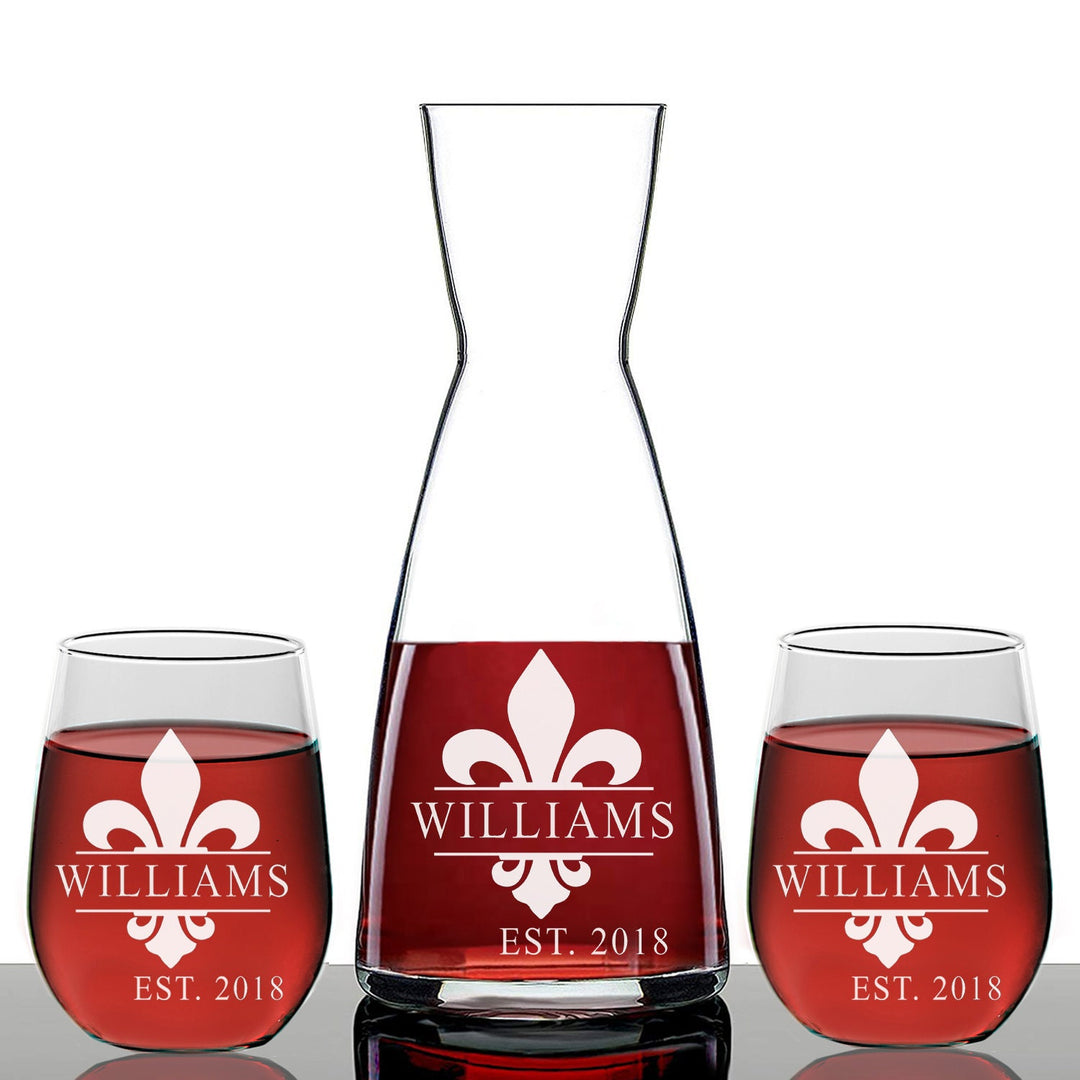 Personalized Fleur De Lis Monogram Wine Decanter, Custom wine Decanter, Heart Wine Glass, Personalized Wedding Gift, Engraved Wine Decanter