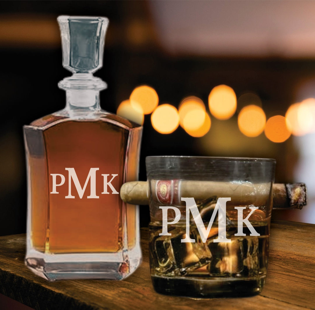 Personalized Gift for Dad, Whiskey Decanter Gift for Fathers day, Bourbon Glass Cigar Holder, Gift For Him, Gift for Man, Cigar Gift For Dad