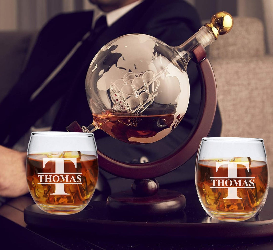 Custom Globe Whiskey Decanter - Personalized Groomsman Gifts - Groomsmen Proposal - Gift for men - Engraved Glass Decanter Set - Best Man