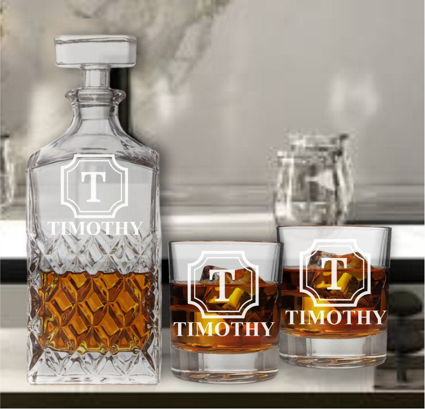 Groomsmen Whiskey Gifts - Personalized Whiskey Decanter - Engraved Bourbon Glasses - Best Man- Gifts for men - Father of the Groom, Bride