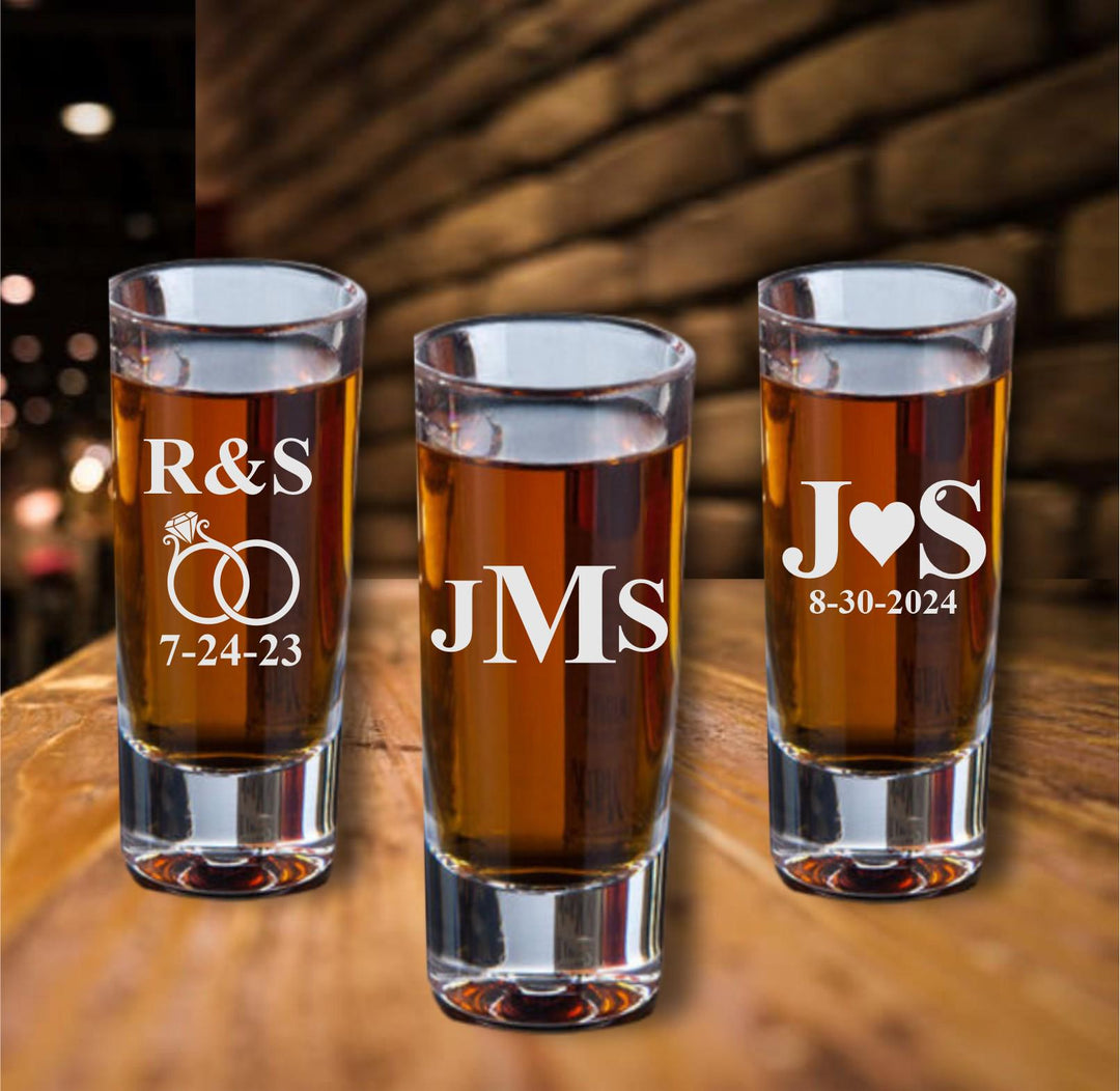 Custom Engraved Shot Glass Wedding Favor, Personalized Wedding Party Favors, Shot Glasses, Bridal Party Gifts, Bride and Groom Shot Glasses
