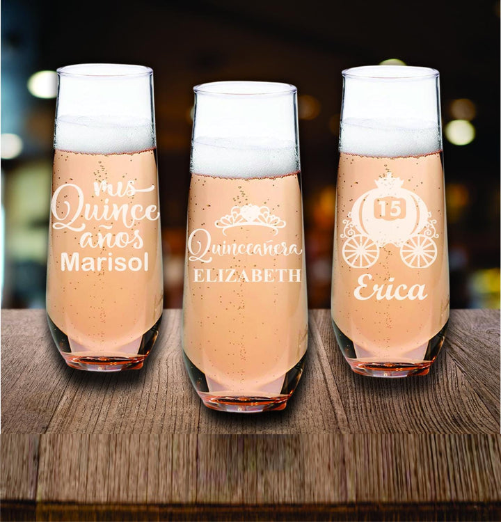 Personalized Quinceañera Stemless Champagne Glass Favors - Sweet 15 Party Favors - Mis Quince Años Gifts for Guests - Custom Engraved Favor