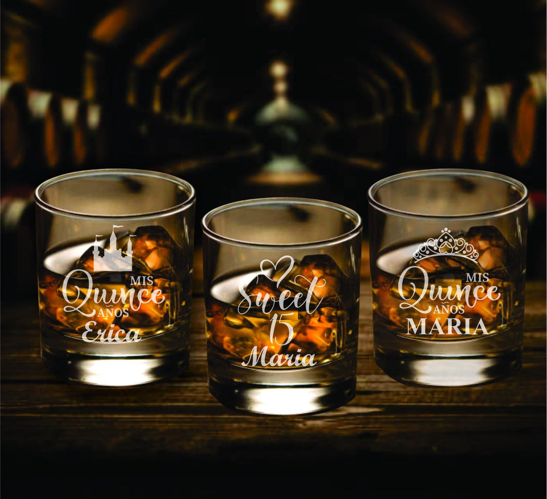 Set of 12 Tiara-Themed Quinceañera Whiskey Glass Favors - Sweet 15 Princess Party - Gifts for Guests - Mis Quince Años Personalized Favor