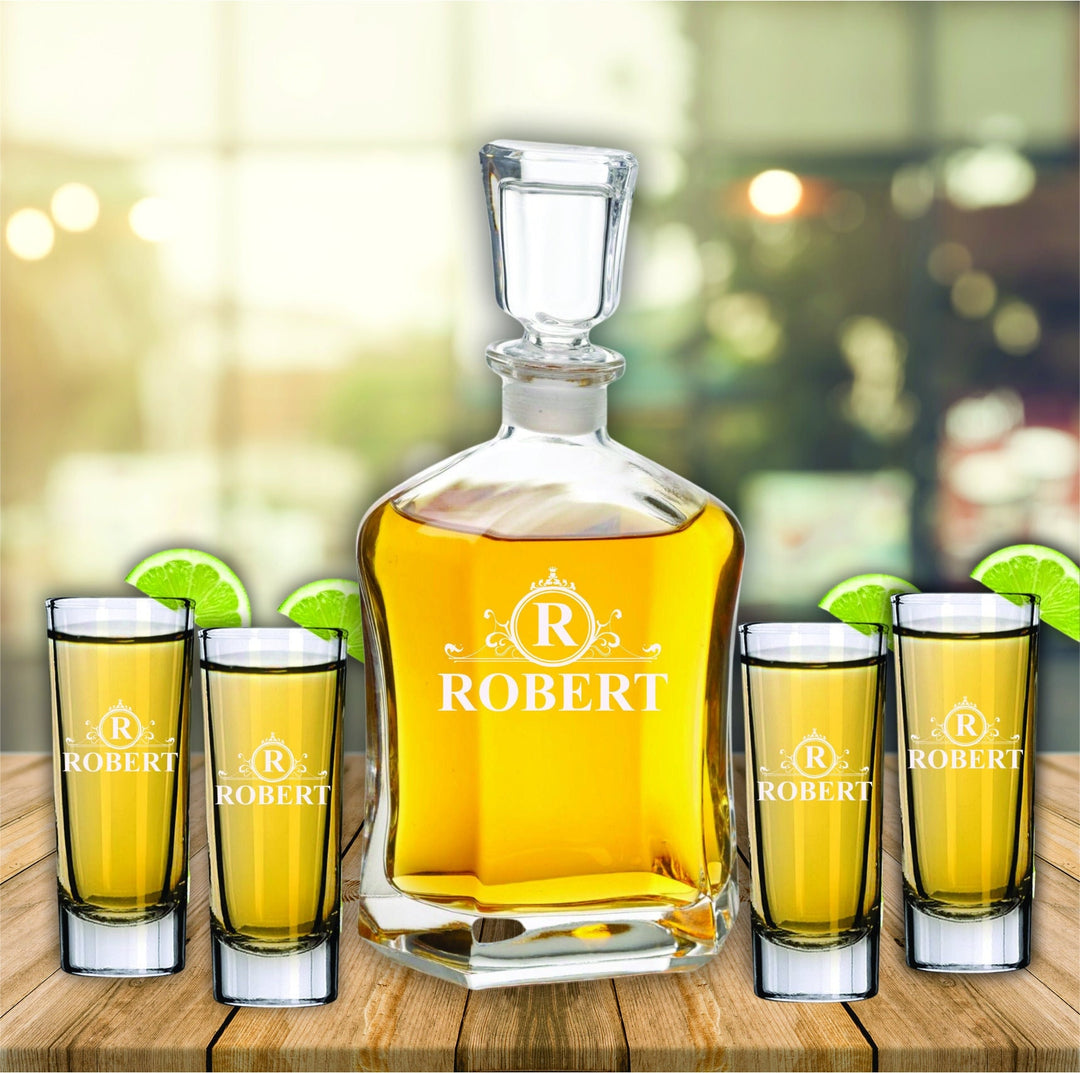 Personalized Tequila Decanter Set, Tequila Shot Glass, Personalized Tequila Sets, Retirement Gift, Birthday, Boss Gift, Husband Gifts