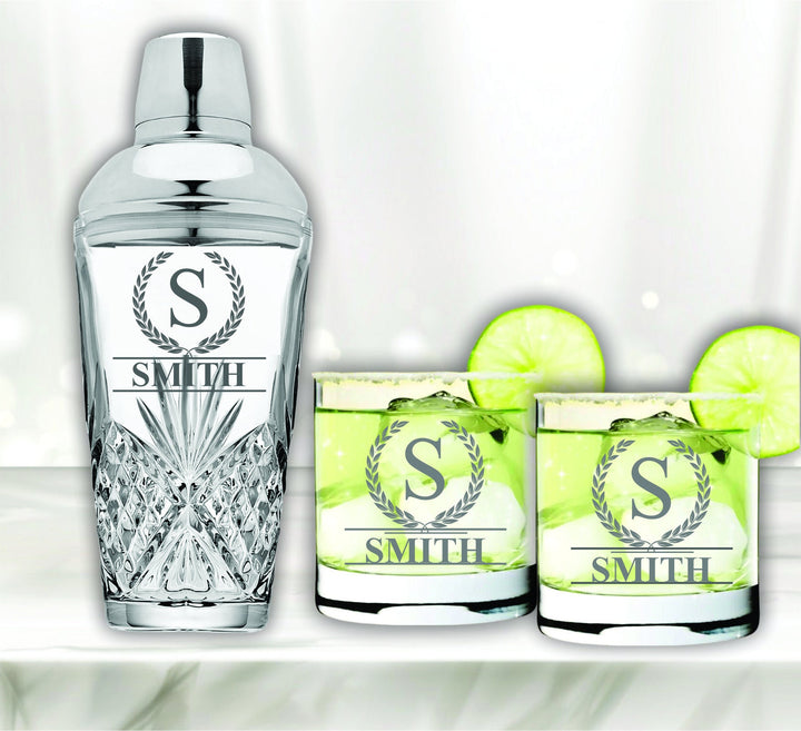 Cocktail Shaker With Glasses Gift Set, Cocktail Martini Glasses, Personalized Martini Cocktail Shaker, Barware, Housewarming Gift, Mom Gift