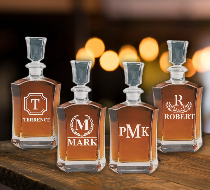 Set of 4 Groomsmen Proposal Gifts, Personalized Whiskey Decanter, Groomsman Bourbon Decanter, Groomsmen Gifts, Personalized Wedding Decanter